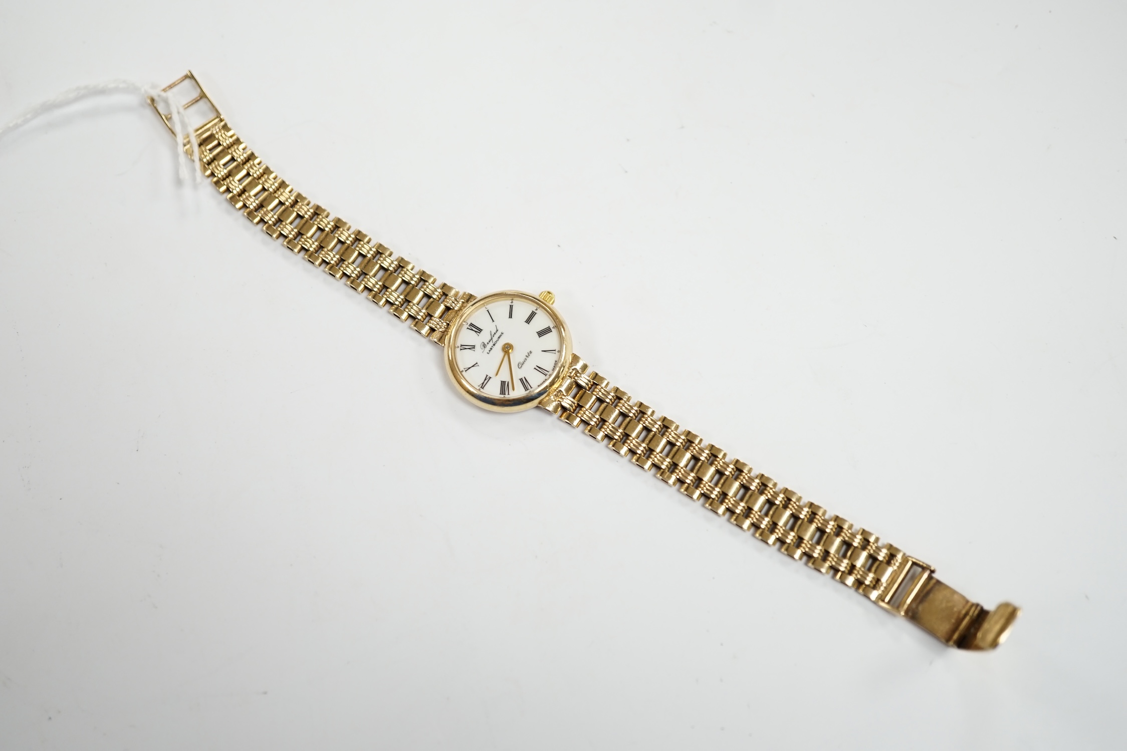 A lady's modern 9ct gold quartz bracelet wrist watch, retailed by Brufords, overall 17.7cm, gross weight 23.1 grams.